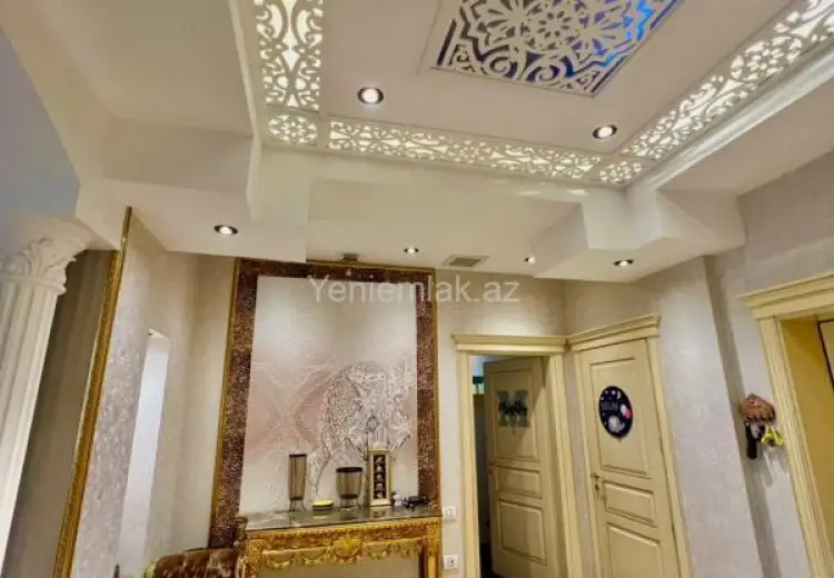 698 000 AZN - 4 otaqlı mənzil Satılır, Səbail, Bakı
