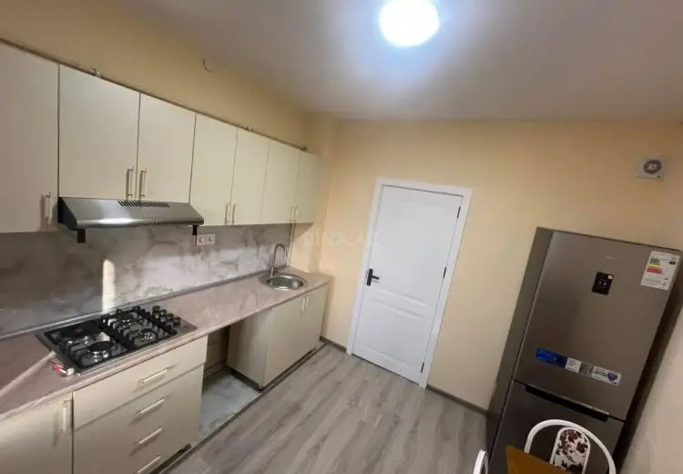850 AZN - 3 otaqlı mənzil Kirayə (aylıq), Laçın