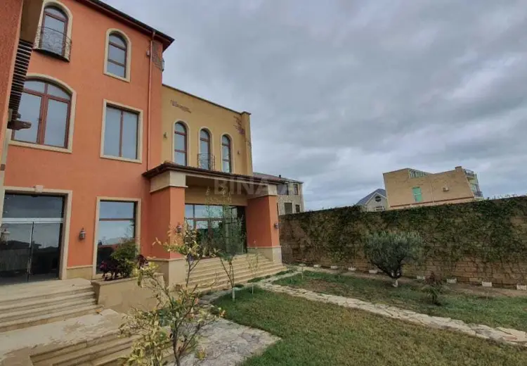 10 otaqlı mənzil Satılır, Badamdar qəs., Səbail, Bakı