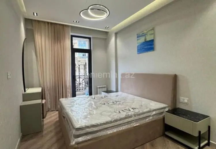 2 400 AZN - 3 otaqlı mənzil Kirayə (aylıq), Xətai, Bakı