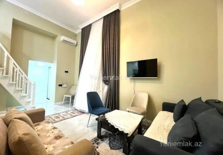 100 AZN - 3 otaqlı mənzil Kirayə (aylıq), Səbail, Bakı
