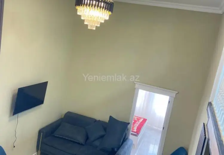 100 AZN - 3 otaqlı mənzil Kirayə (aylıq), Səbail, Bakı