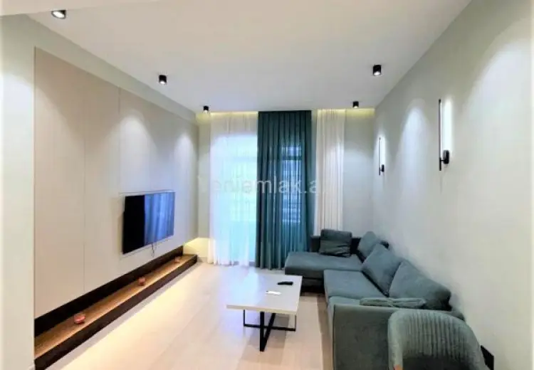 2 000 AZN - 3 otaqlı mənzil Kirayə (aylıq), Ağ şəhər, Xətai, Bakı