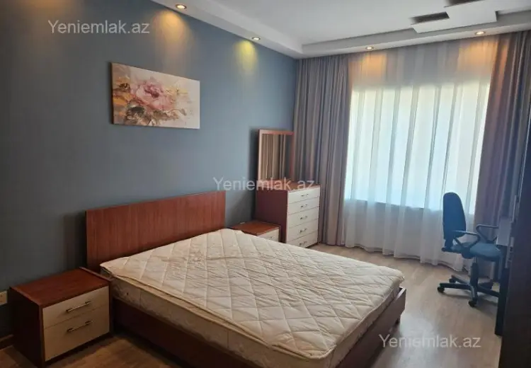 1 300 AZN - 3 otaqlı mənzil Kirayə (aylıq), Nizami, Bakı