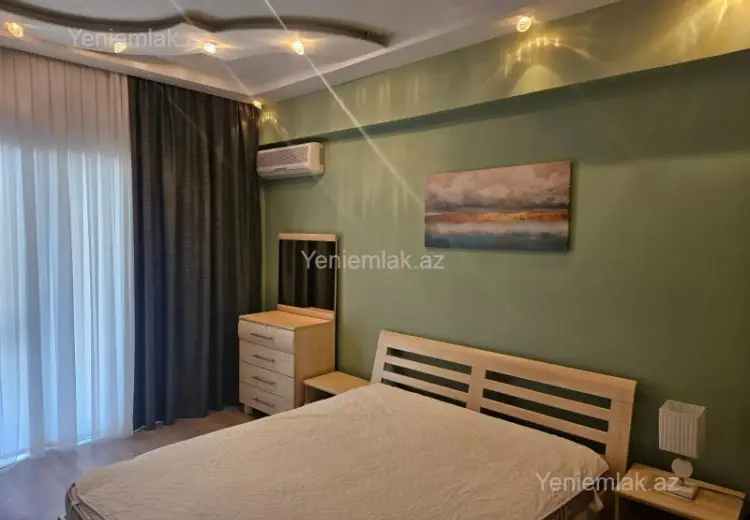 1 300 AZN - 3 otaqlı mənzil Kirayə (aylıq), Nizami, Bakı