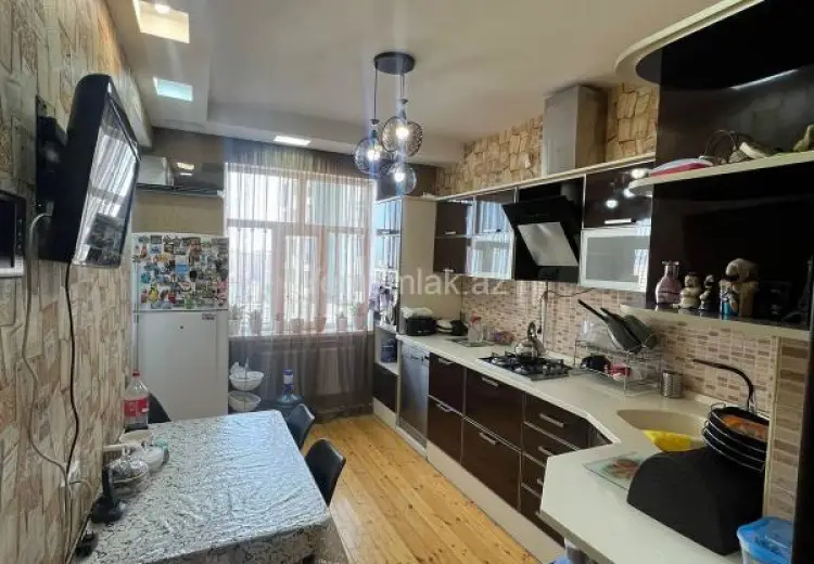 208 000 AZN - 3 otaqlı mənzil Satılır, Yasamal qəs., Yasamal, Bakı