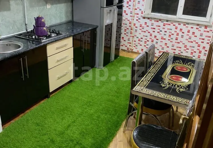 180 AZN - 4 otaqlı mənzil Kirayə (aylıq), Bakı
