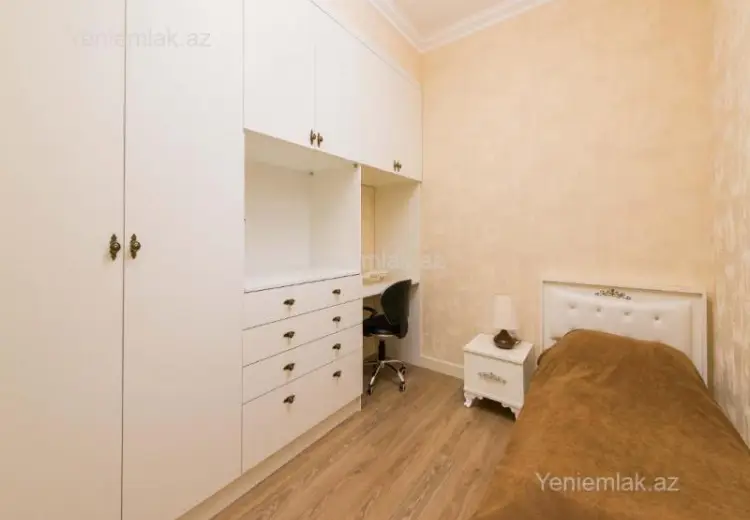 1 100 AZN - 3 otaqlı mənzil Kirayə (aylıq), Yasamal qəs., Yasamal, Bakı