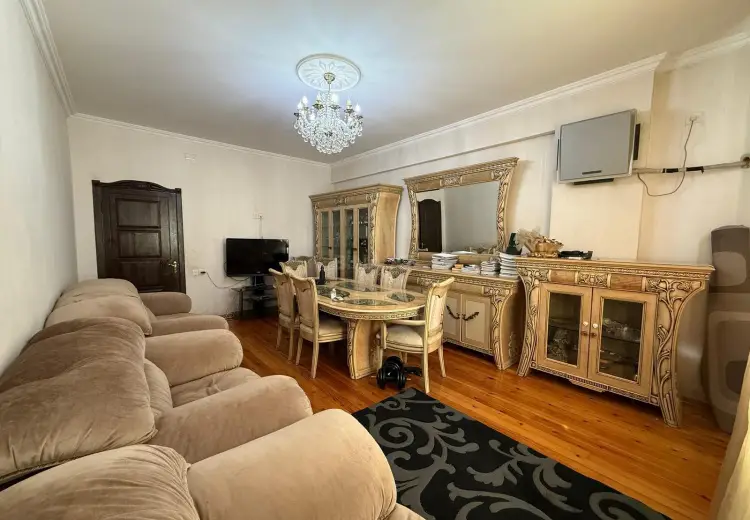 3 otaqlı mənzil Satılır, Yeni Yasamal qəs., Yasamal, Bakı