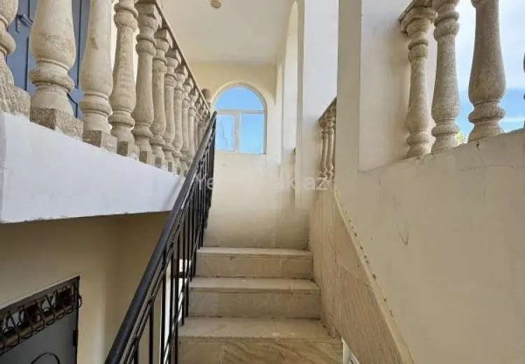 155 000 AZN - 7 otaqlı mənzil Satılır, Novxanı, Abşeron