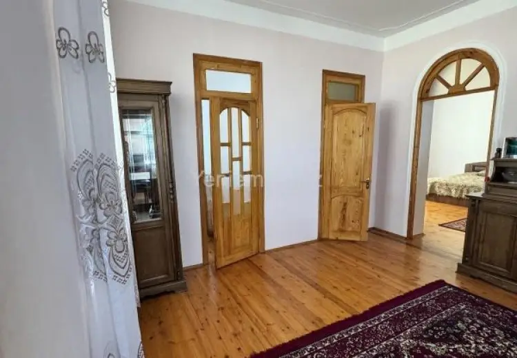 155 000 AZN - 7 otaqlı mənzil Satılır, Novxanı, Abşeron