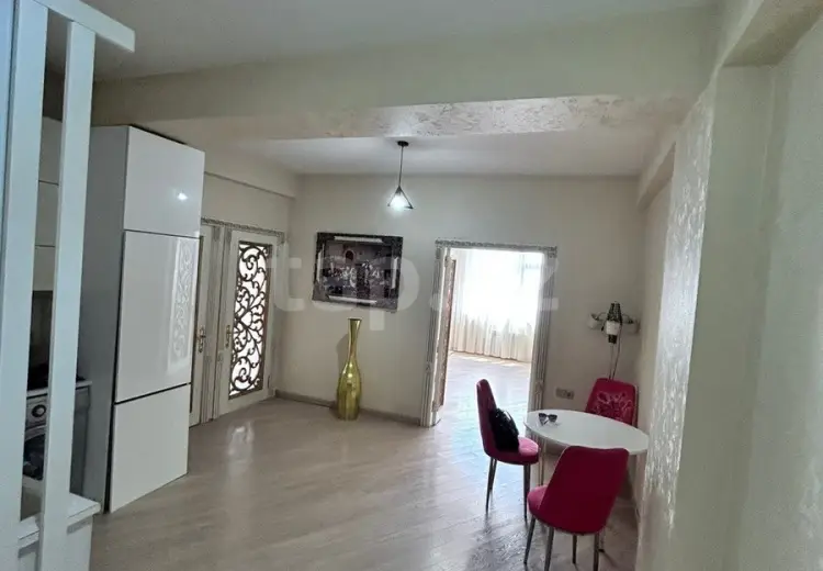 3 otaqlı mənzil Kirayə (aylıq), 8-ci kilometr, Nizami, Bakı