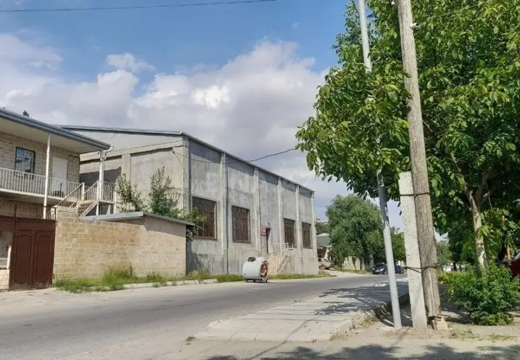 1 700 AZN - 850 m² Obyekt / Ofis Kirayə (aylıq), Şamaxı