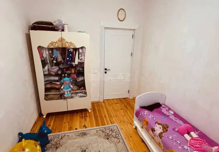 4 otaqlı mənzil Satılır, Novxanı, Abşeron