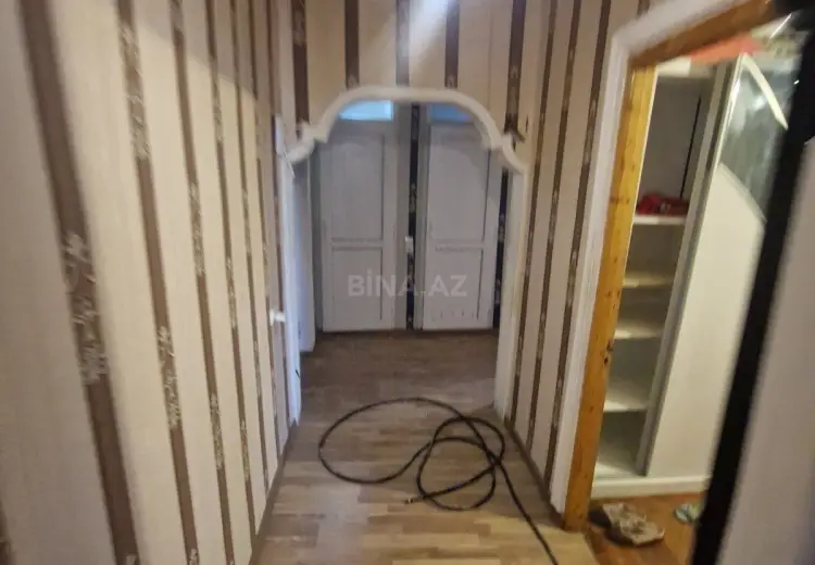 2 otaqlı mənzil Satılır, Gəncə