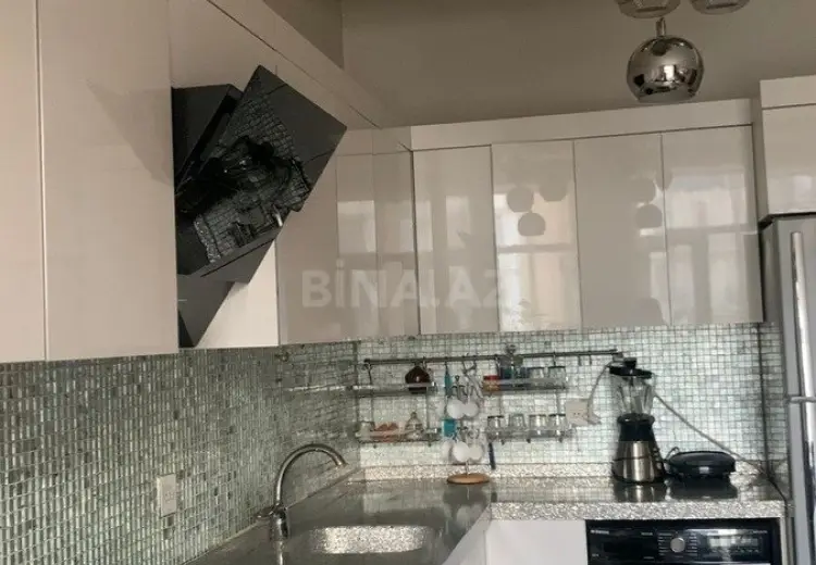 2 otaqlı mənzil Satılır, Ağ şəhər, Xətai, Bakı