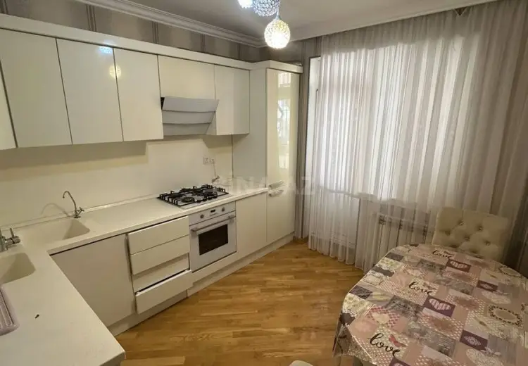 3 otaqlı mənzil Satılır, Yeni Yasamal qəs., Yasamal, Bakı