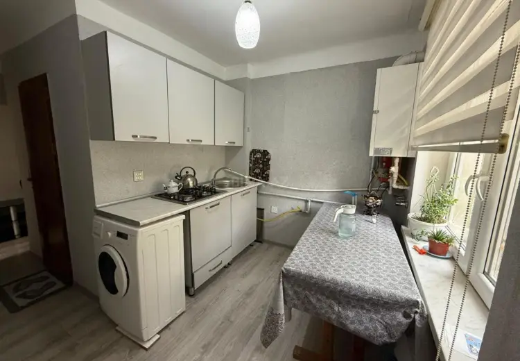 2 otaqlı mənzil Satılır, Yasamal, Bakı