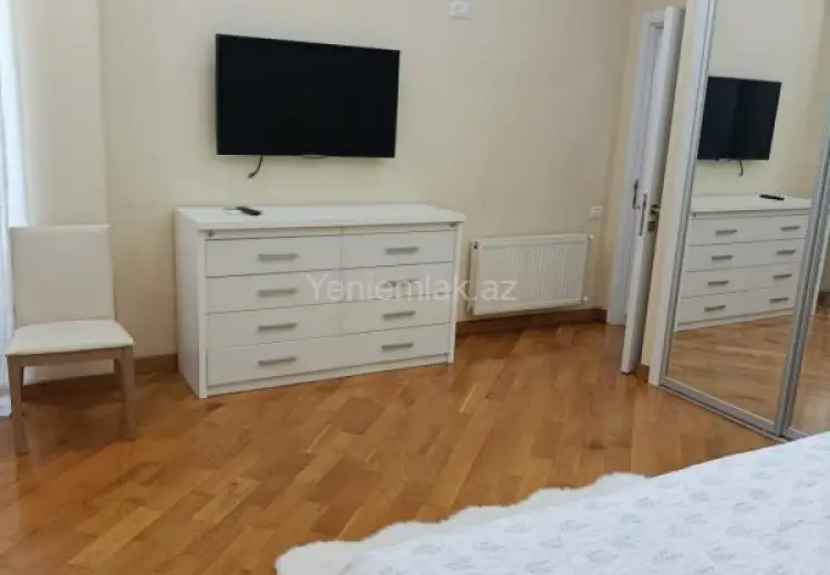 1 500 AZN - 3 otaqlı mənzil Kirayə (aylıq), Yasamal qəs., Yasamal, Bakı
