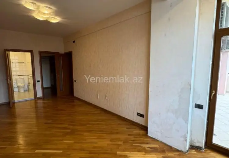 600 000 AZN - 4 otaqlı mənzil Satılır, Yasamal qəs., Yasamal, Bakı