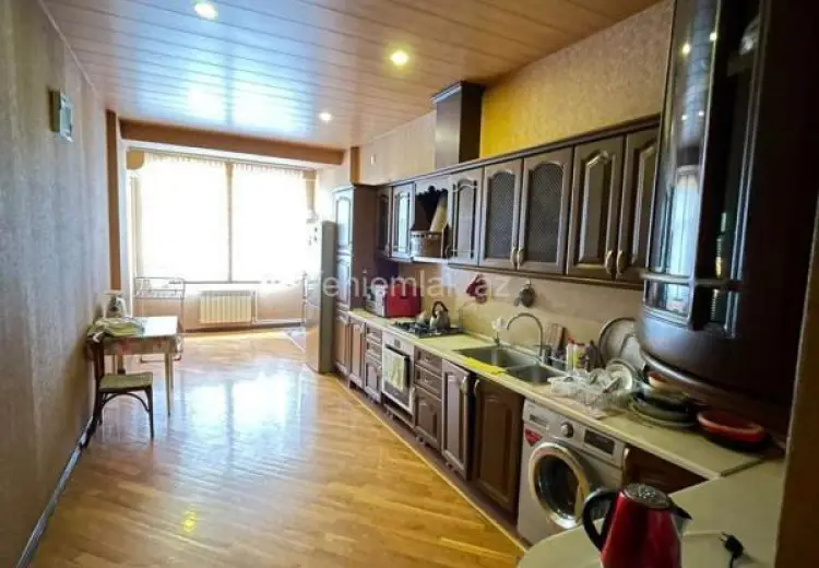 1 000 AZN - 3 otaqlı mənzil Kirayə (aylıq), Nəsimi, Bakı