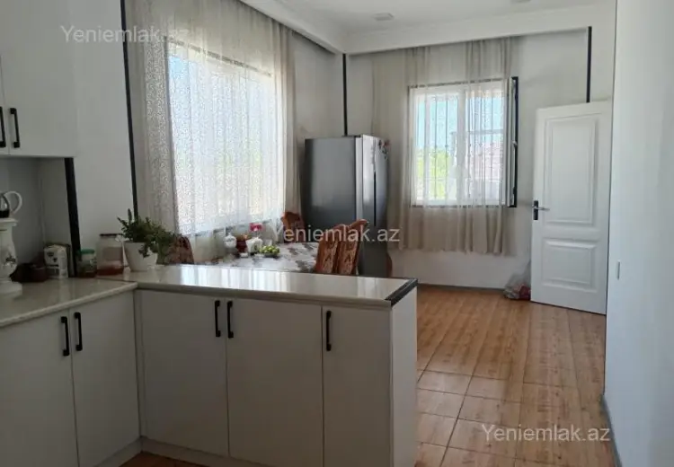 142 000 AZN - 4 otaqlı mənzil Satılır, Zığ qəs., Suraxanı, Bakı