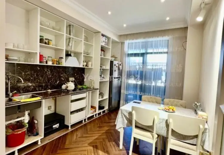 288 000 AZN - 3 otaqlı mənzil Satılır, 8-ci kilometr, Nizami, Bakı