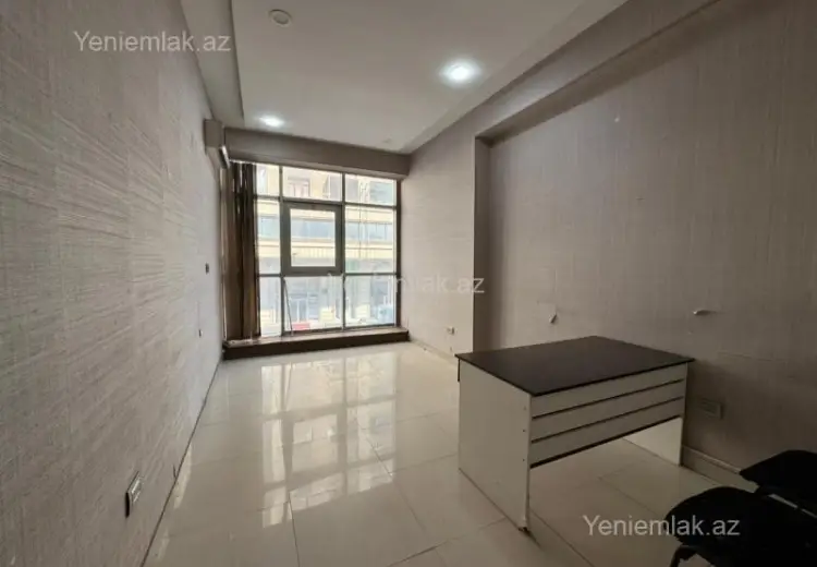 2 700 AZN - 230 m² Obyekt / Ofis Kirayə (aylıq), Nərimanov, Bakı