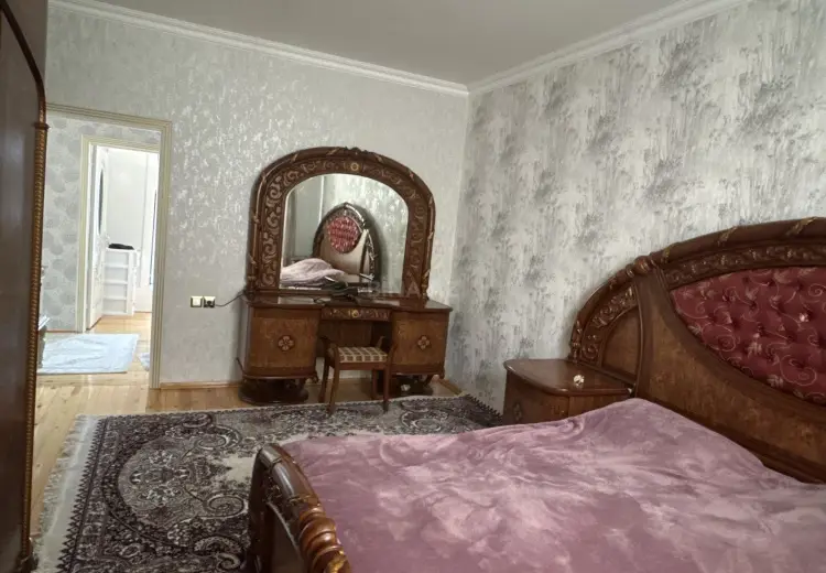 200 AZN - 6 otaqlı mənzil Kirayə (aylıq), Şamaxı