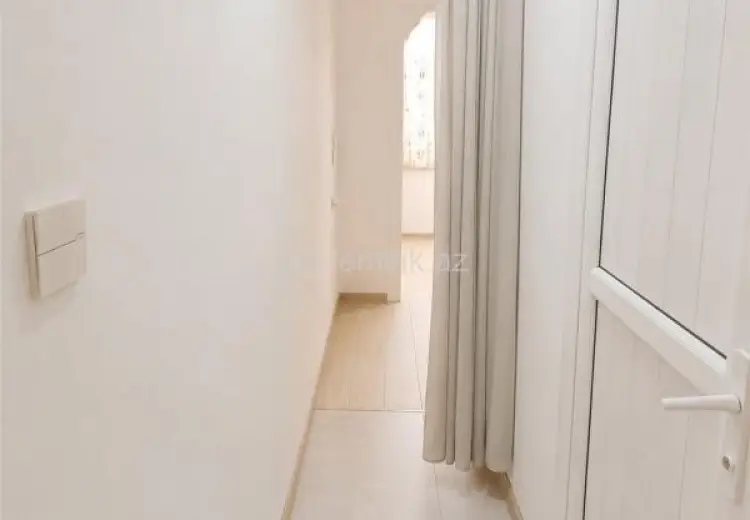 2 otaqlı mənzil Satılır, Nizami, Bakı