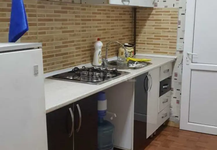 10 otaqlı mənzil Satılır, Hövsan qəs., Suraxanı, Bakı