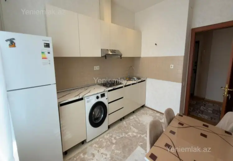800 AZN - 3 otaqlı mənzil Kirayə (aylıq), Yasamal qəs., Yasamal, Bakı