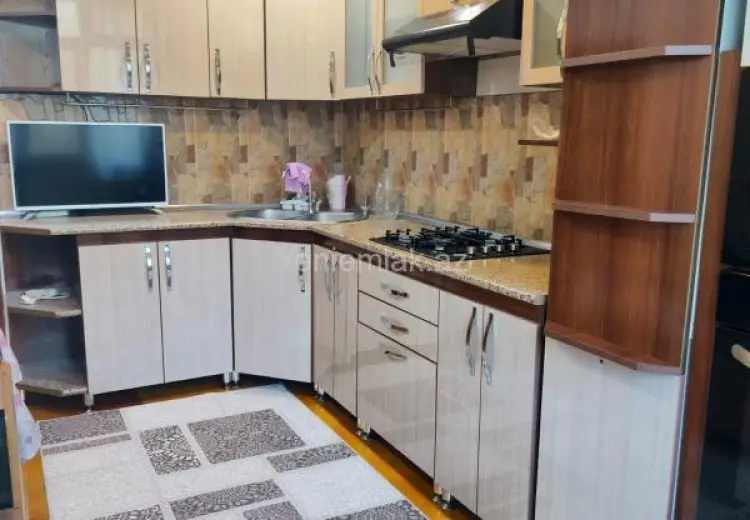 750 AZN - 4 otaqlı mənzil Kirayə (aylıq), Badamdar qəs., Səbail, Bakı