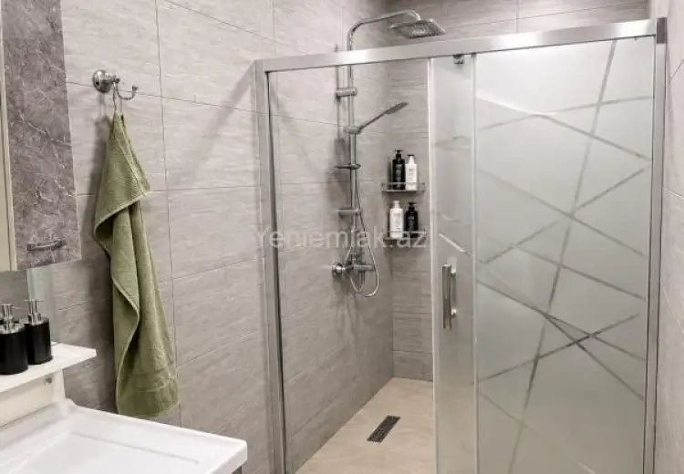 1 200 AZN - 2 otaqlı mənzil Kirayə (aylıq), Bayıl qəs., Səbail, Bakı