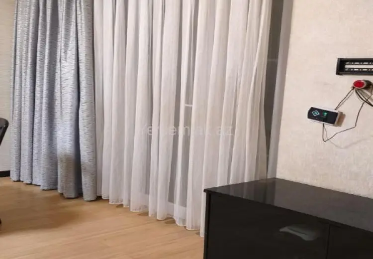 850 AZN - 3 otaqlı mənzil Kirayə (aylıq), Bayıl qəs., Səbail, Bakı