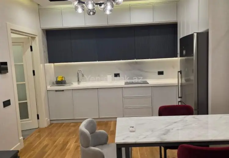 1 450 AZN - 3 otaqlı mənzil Kirayə (aylıq), Yasamal qəs., Yasamal, Bakı