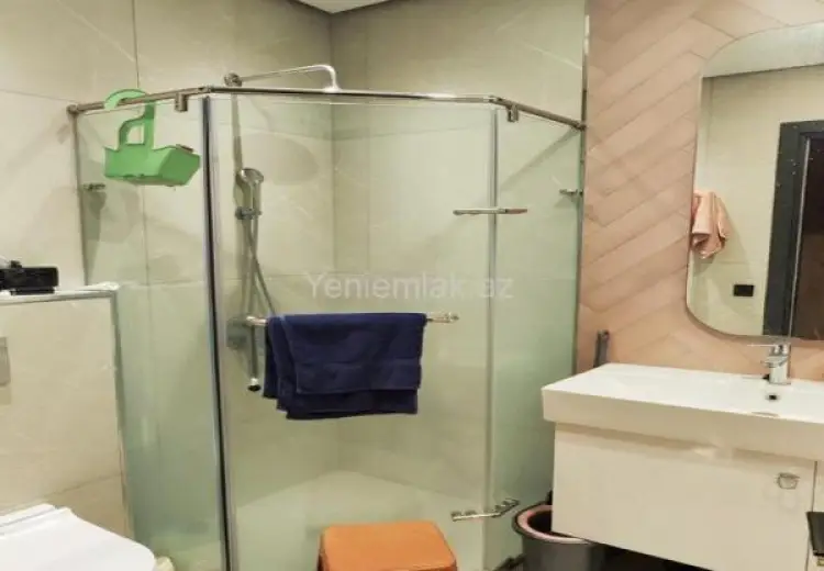 1 300 AZN - 3 otaqlı mənzil Kirayə (aylıq), Yasamal qəs., Yasamal, Bakı
