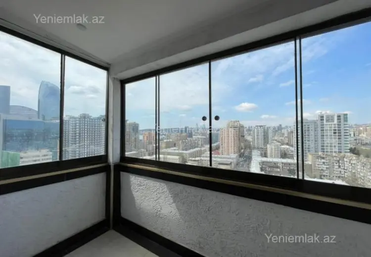 1 500 AZN - 3 otaqlı mənzil Kirayə (aylıq), Səbail, Bakı