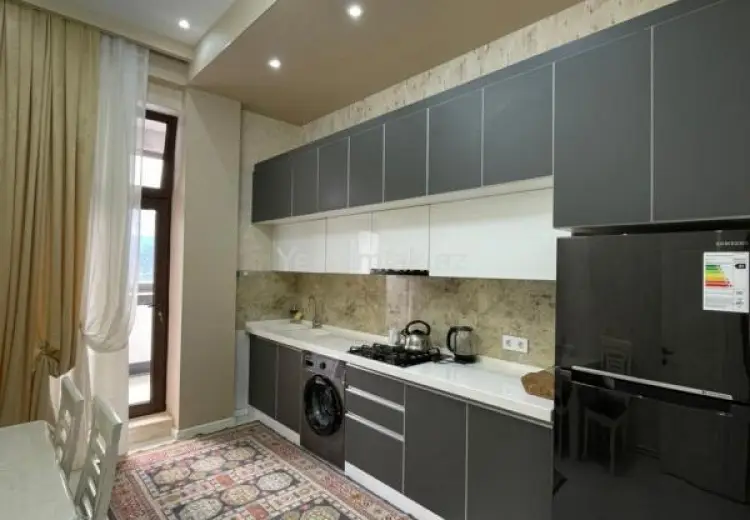 1 500 AZN - 3 otaqlı mənzil Kirayə (aylıq), Səbail, Bakı