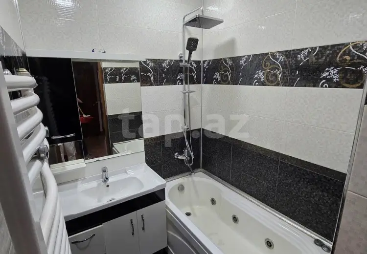 900 AZN - 2 otaqlı mənzil Kirayə (aylıq), Bakı