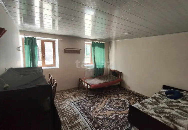 100 AZN - 3 otaqlı mənzil Kirayə (aylıq), Şəki