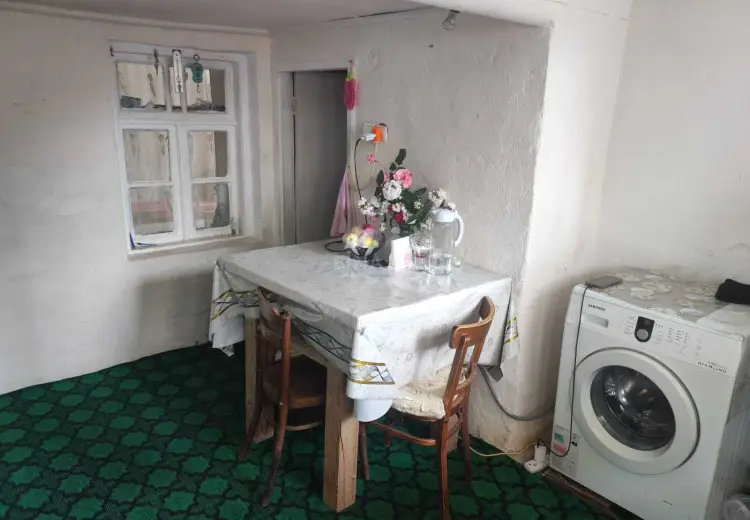 36 000 AZN - 4 otaqlı mənzil Satılır, Şəmkir