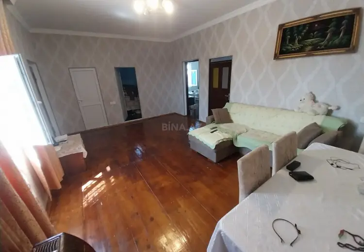 41 000 AZN - 3 otaqlı mənzil Satılır, Qobustan şəh., Qobustan