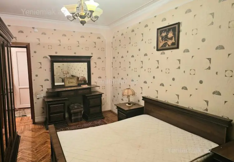 850 AZN - 4 otaqlı mənzil Kirayə (aylıq), Nərimanov, Bakı