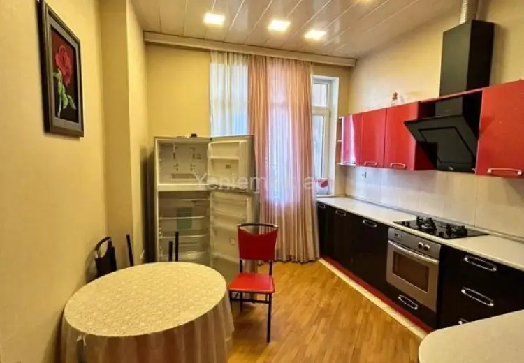 1 000 AZN - 3 otaqlı mənzil Kirayə (aylıq), Nəsimi, Bakı
