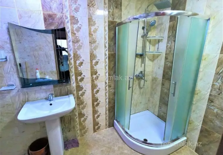 1 100 AZN - 3 otaqlı mənzil Kirayə (aylıq), Nizami, Bakı