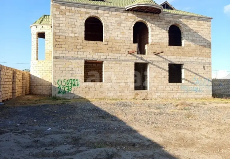 50 000 AZN - 8 otaqlı mənzil , Bərdə