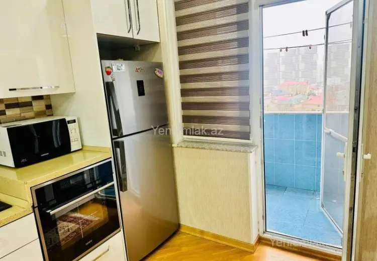 1 000 AZN - 3 otaqlı mənzil Kirayə (aylıq), Yasamal qəs., Yasamal, Bakı