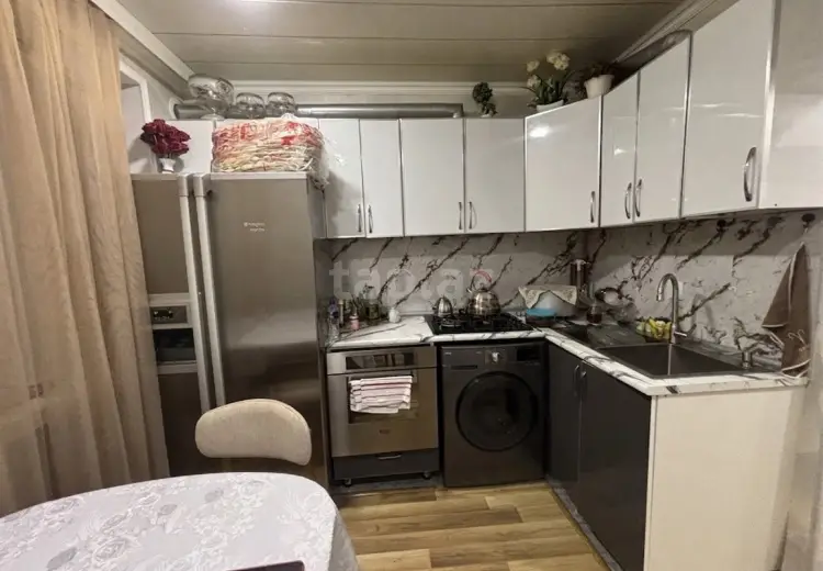 300 AZN - 3 otaqlı mənzil Kirayə (aylıq), Xırdalan