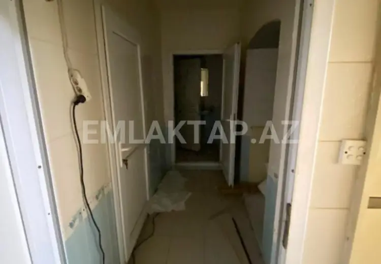 2 800 AZN - 270 m² Obyekt / Ofis Kirayə (aylıq), 28 may qəs., Binəqədi, Bakı